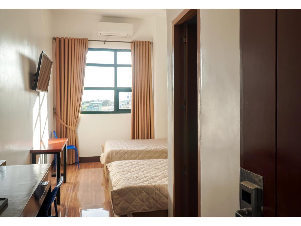 M28 Hotel And Apartments Cidade Quezon Exterior foto