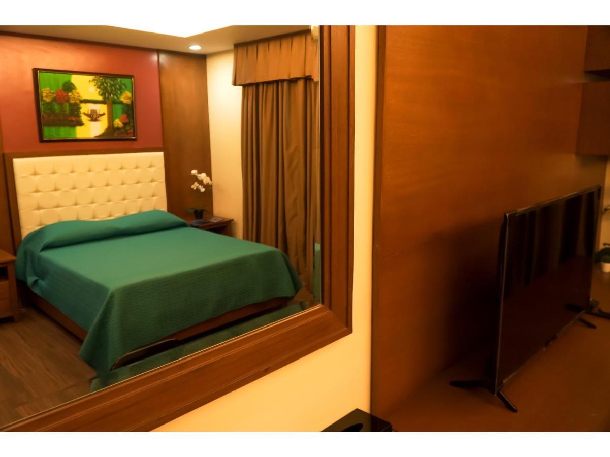 M28 Hotel And Apartments Cidade Quezon Exterior foto